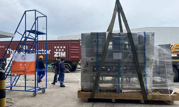 Imported Thai old equipment door to door relocation